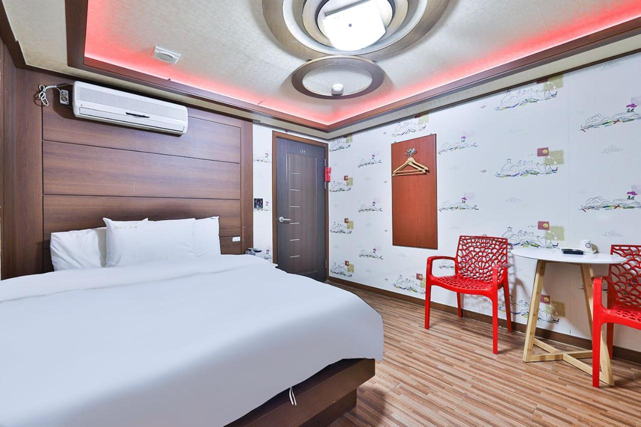 Picasso Motel Seoel Buitenkant foto